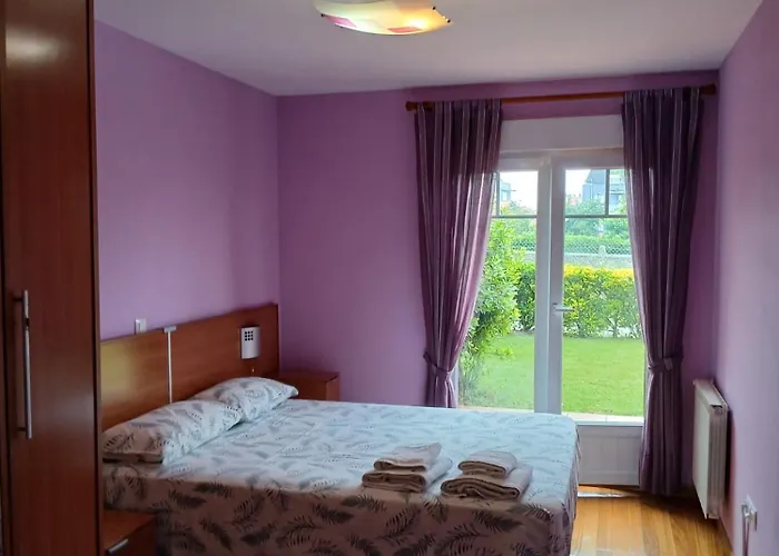 Apartment Bajo Con Jardin Y Piscina