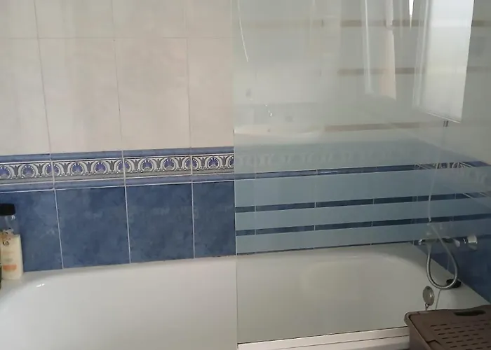 Bajo Con Jardin Y Piscina * Suances