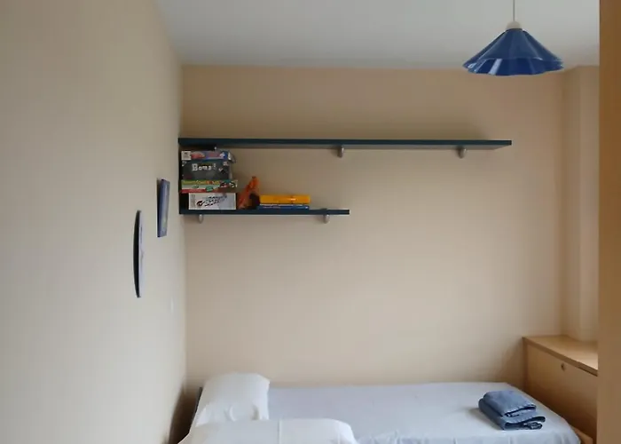 Bajo Con Jardin Y Piscina Apartment *