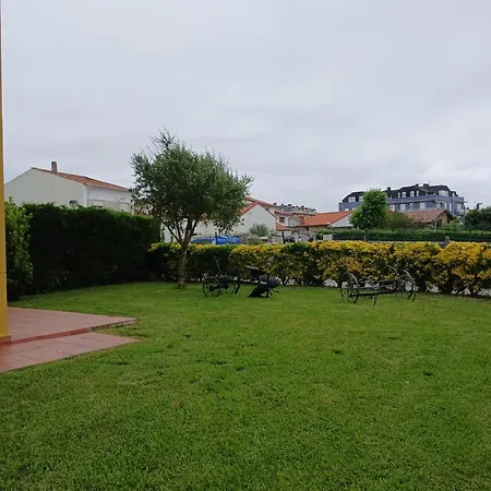 Bajo Con Jardin Y Piscina *